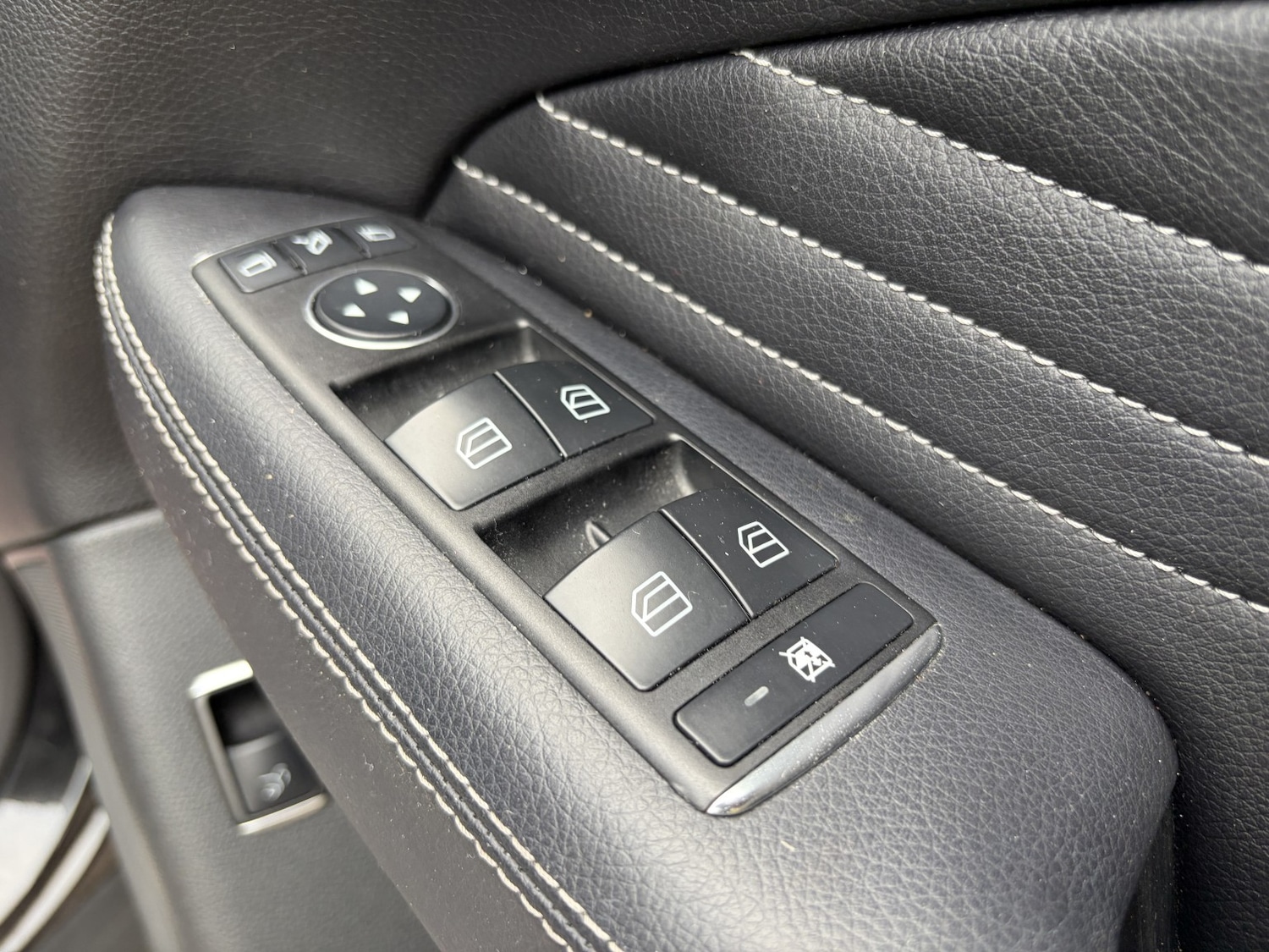 Used Mercedes-Benz M Class 2013 for sale - 76662710: Photo 43