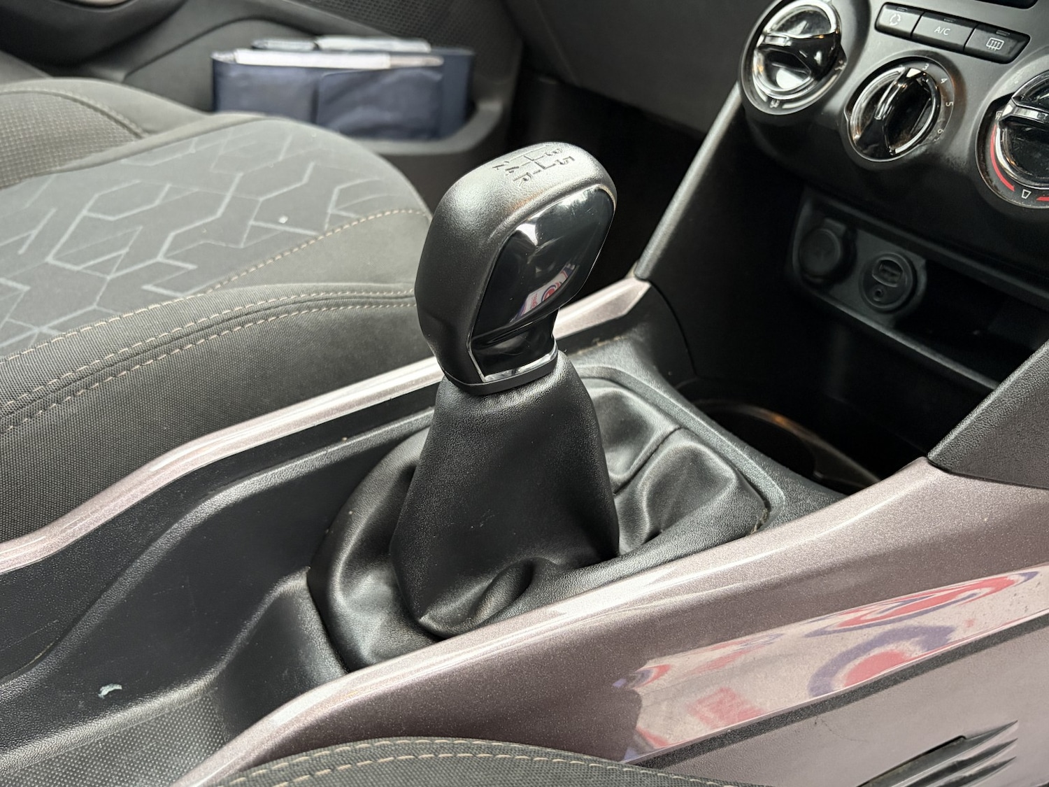 Used Peugeot 2008 2016 for sale - 76553979: Photo 29