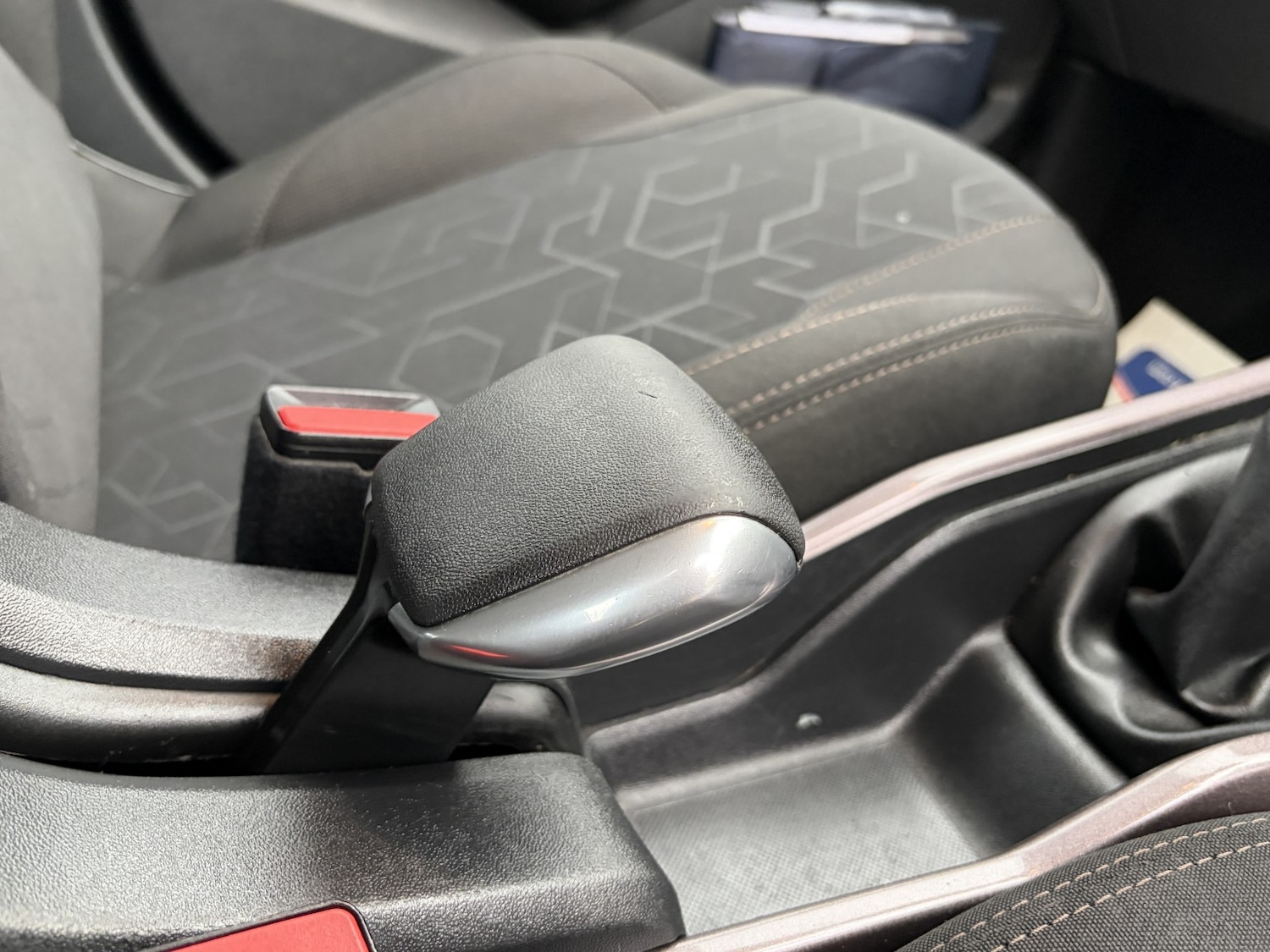 Used Peugeot 2008 2016 for sale - 76553979: Photo 30