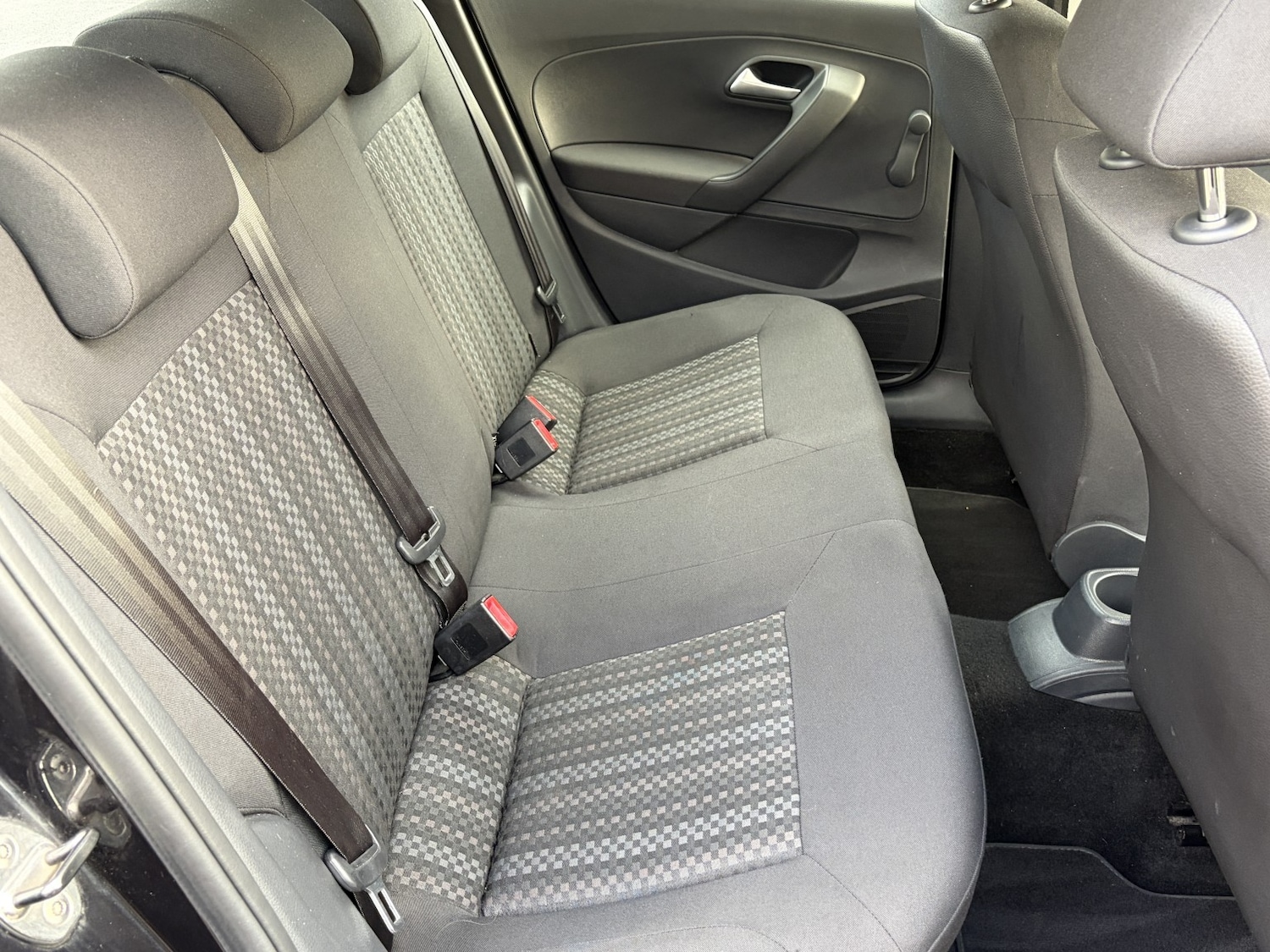 Used Volkswagen Polo 2016 for sale - 76918415: Photo 24