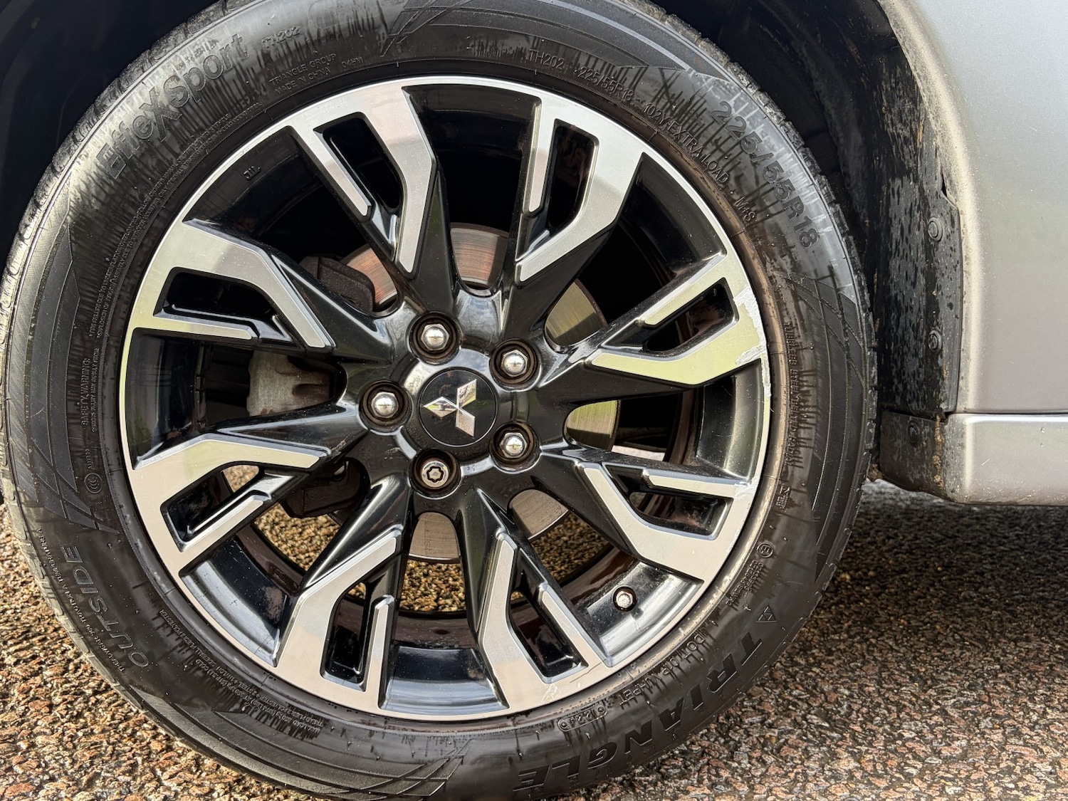 Used Mitsubishi Outlander 2017 for sale - 76904660: Photo 24