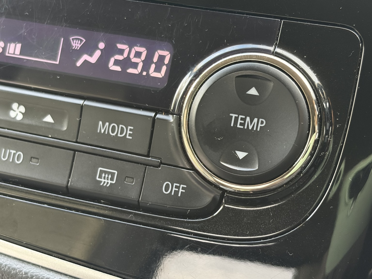 Used Mitsubishi Outlander 2017 for sale - 76904660: Photo 45