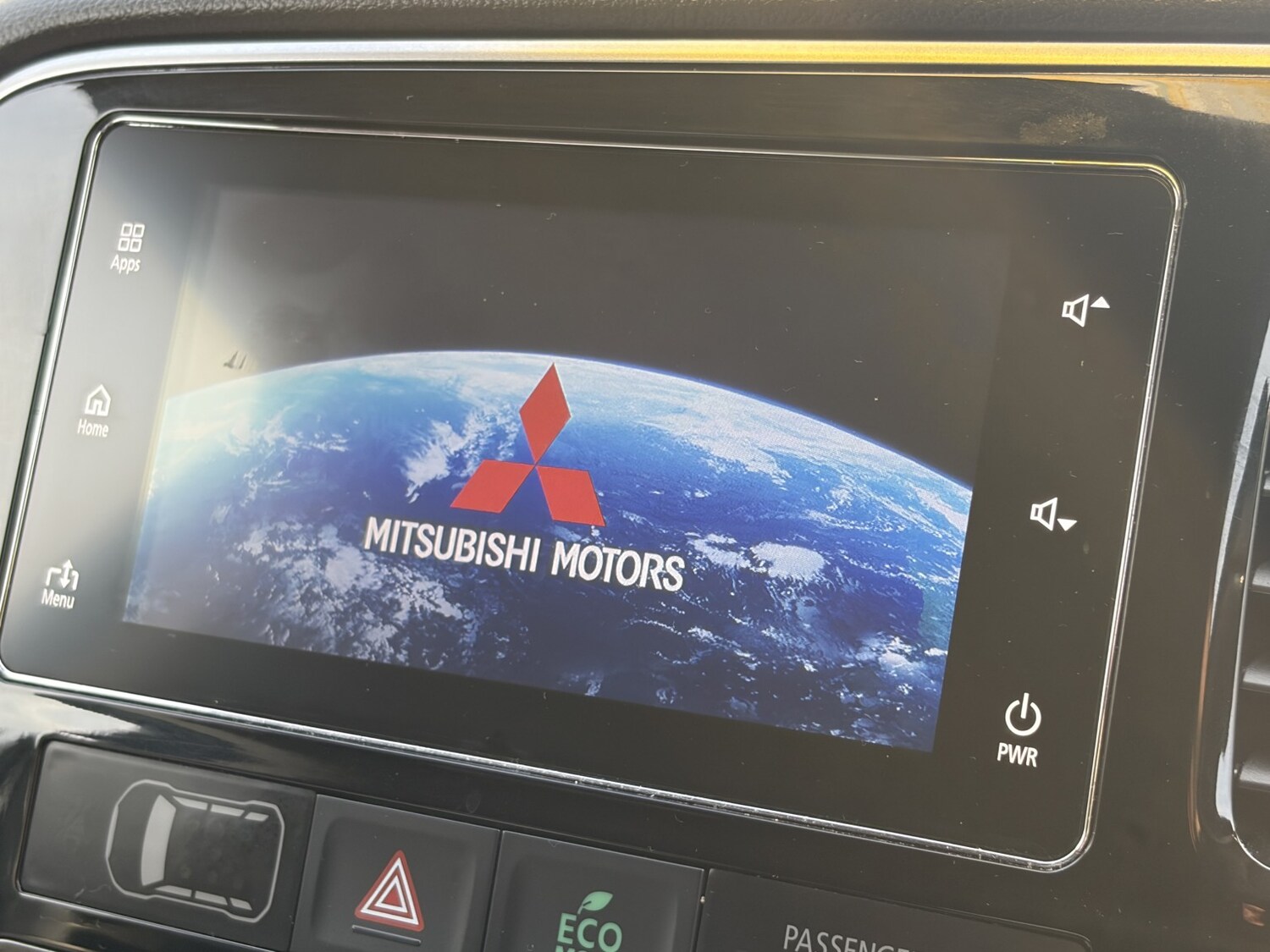 Used Mitsubishi Outlander 2017 for sale - 76904660: Photo 46