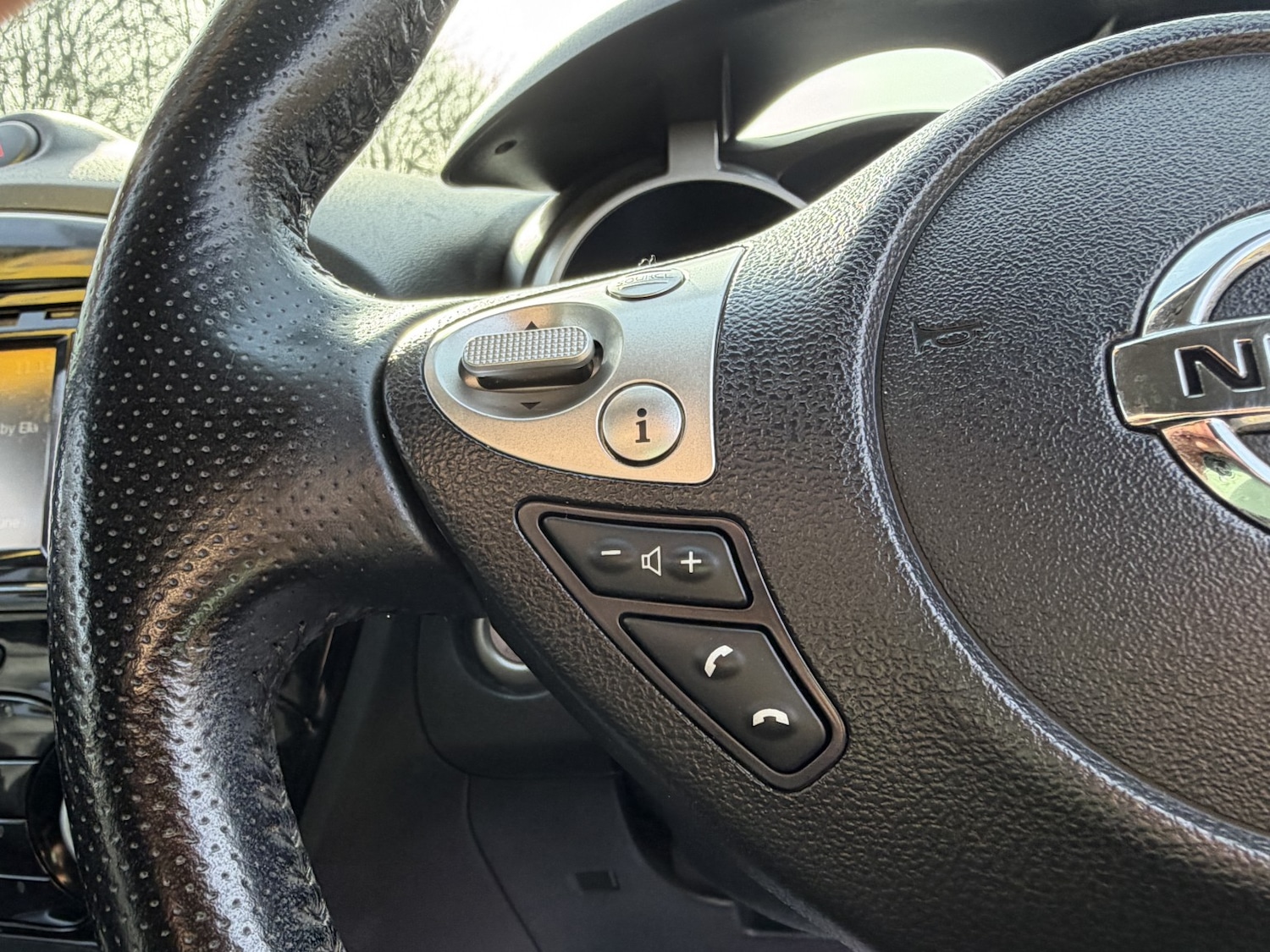 Used Nissan Juke 2013 for sale - 77603416: Photo 38