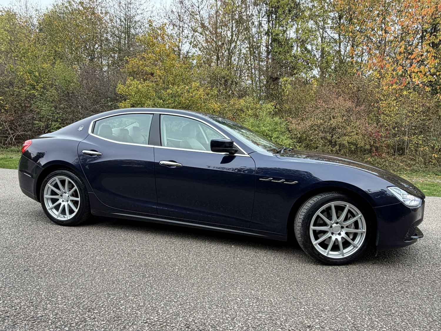Used Maserati Ghibli 2014 for sale - 76374198: Photo 2