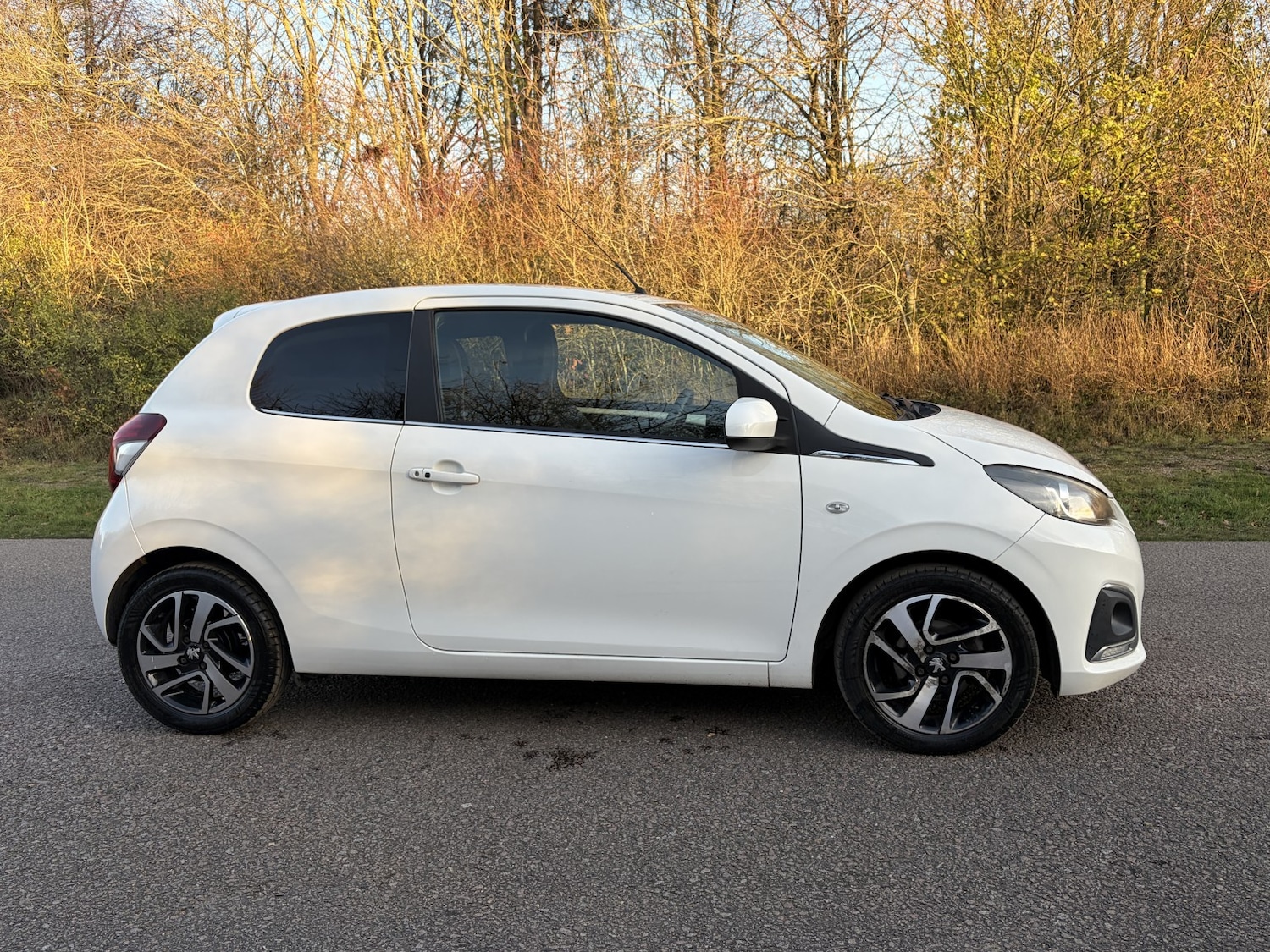 Used Peugeot 108 2015 for sale - 76662695: Photo 1