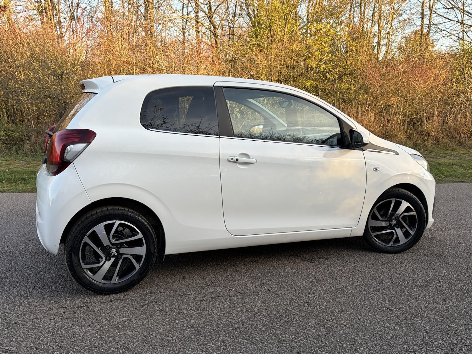 Used Peugeot 108 2015 for sale - 76662695: Photo 20