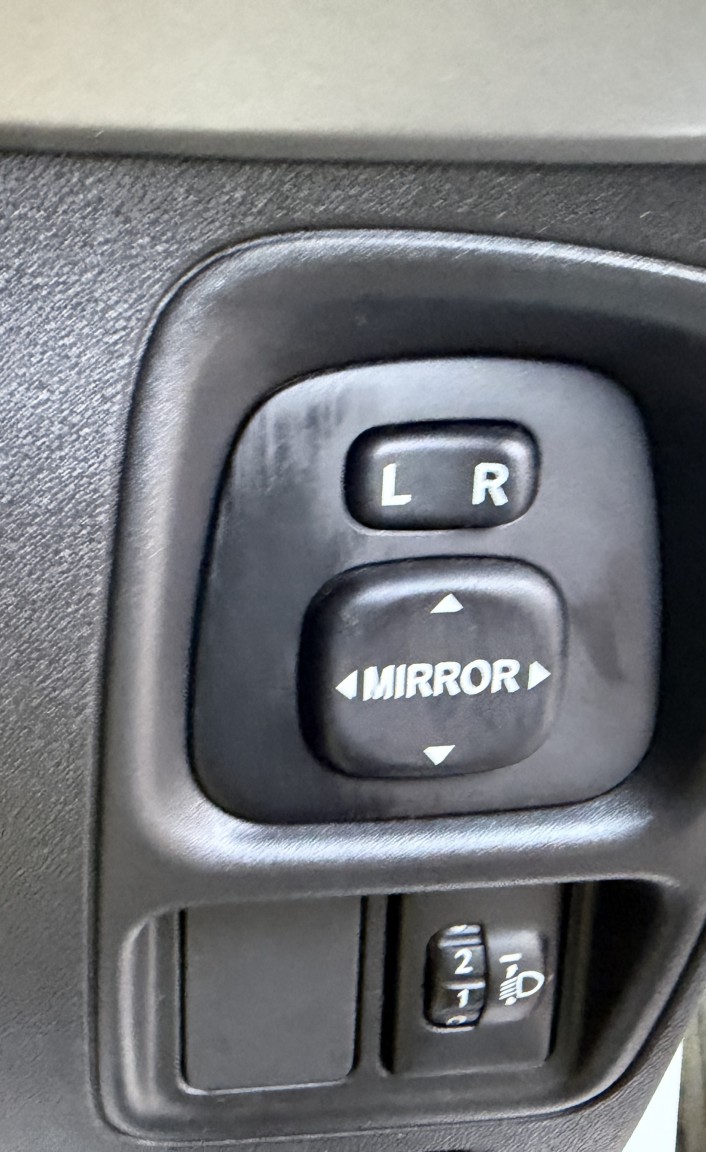 Used Peugeot 108 2015 for sale - 76662695: Photo 28