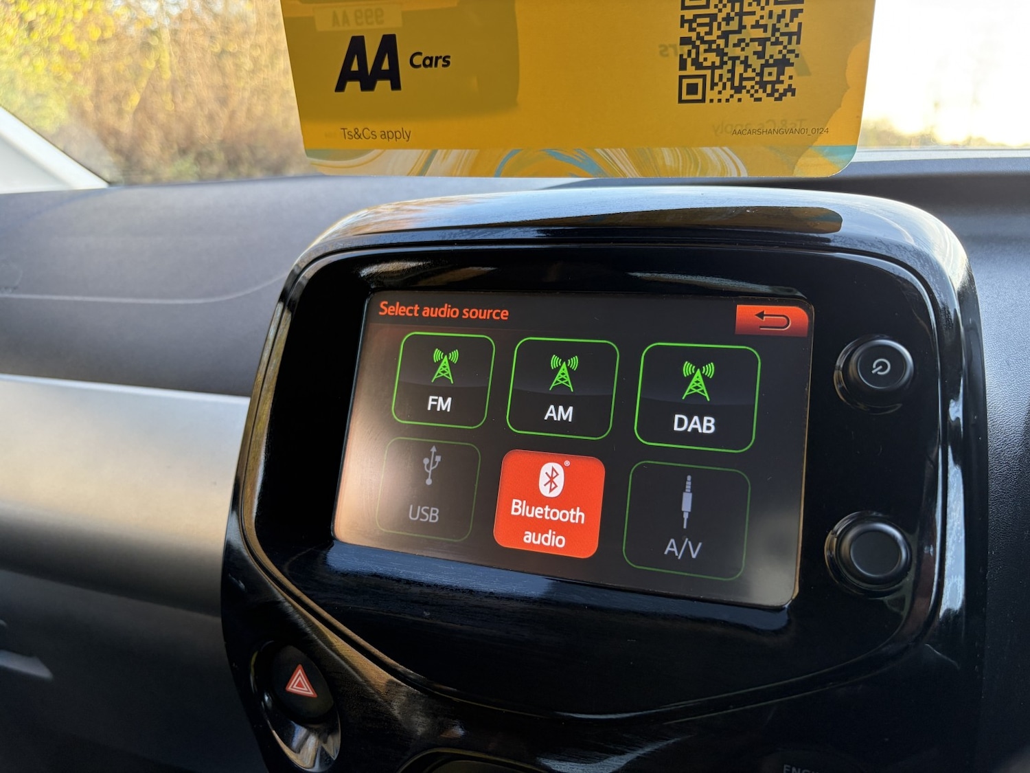 Used Peugeot 108 2015 for sale - 76662695: Photo 29