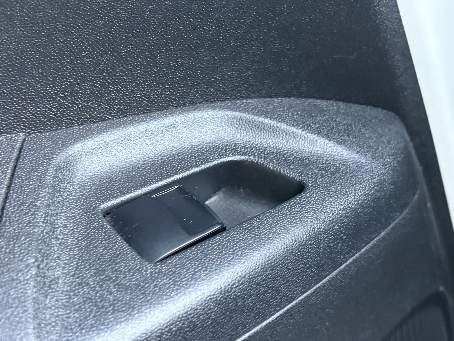 Used Peugeot 108 2015 for sale - 76662695: Photo 34