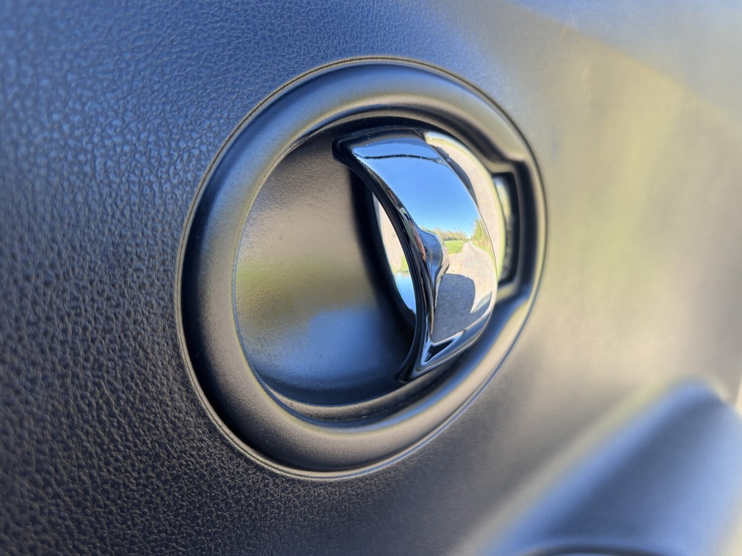 Used Nissan Juke 2013 for sale - 78190611: Photo 23