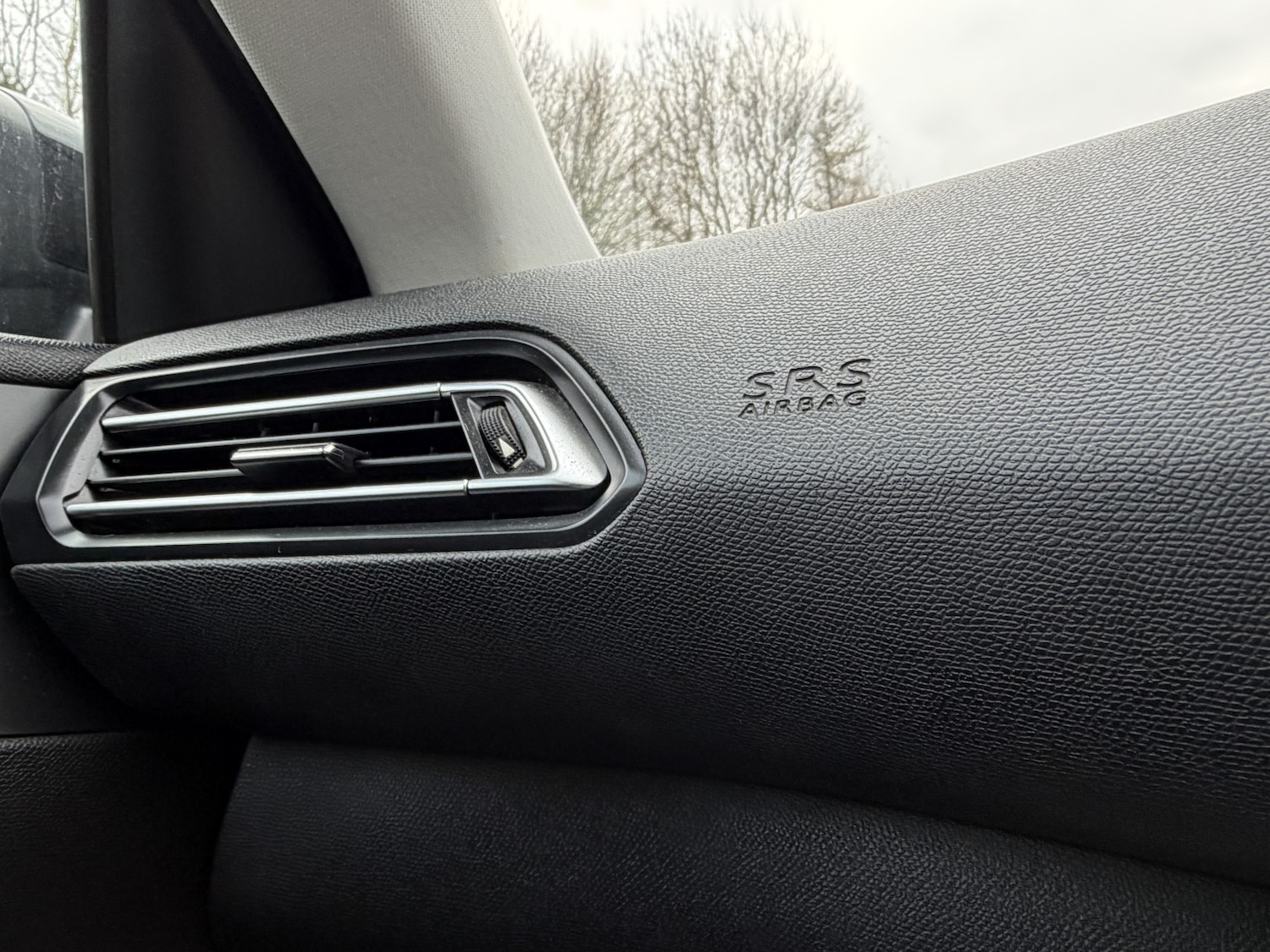 Used Peugeot 308 2015 for sale - 77270991: Photo 44