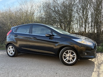 Used Ford Fiesta 2015 for sale - 77774723: Photo