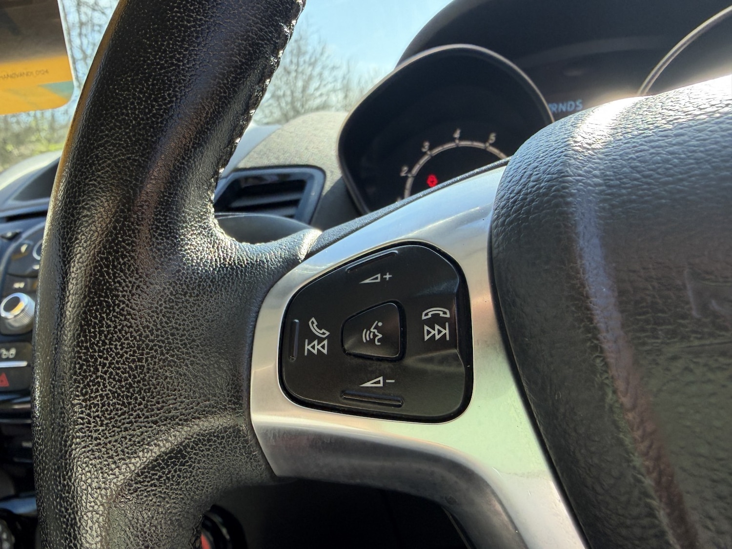 Used Ford Fiesta 2015 for sale - 77774723: Photo 32