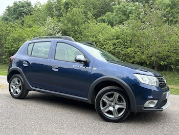 Used Dacia Sandero Stepway 2017 for sale - 78553626: Photo