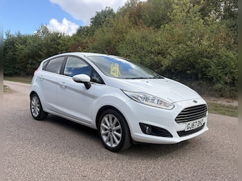 Used Ford Fiesta 2017 for sale - 79779819: Photo