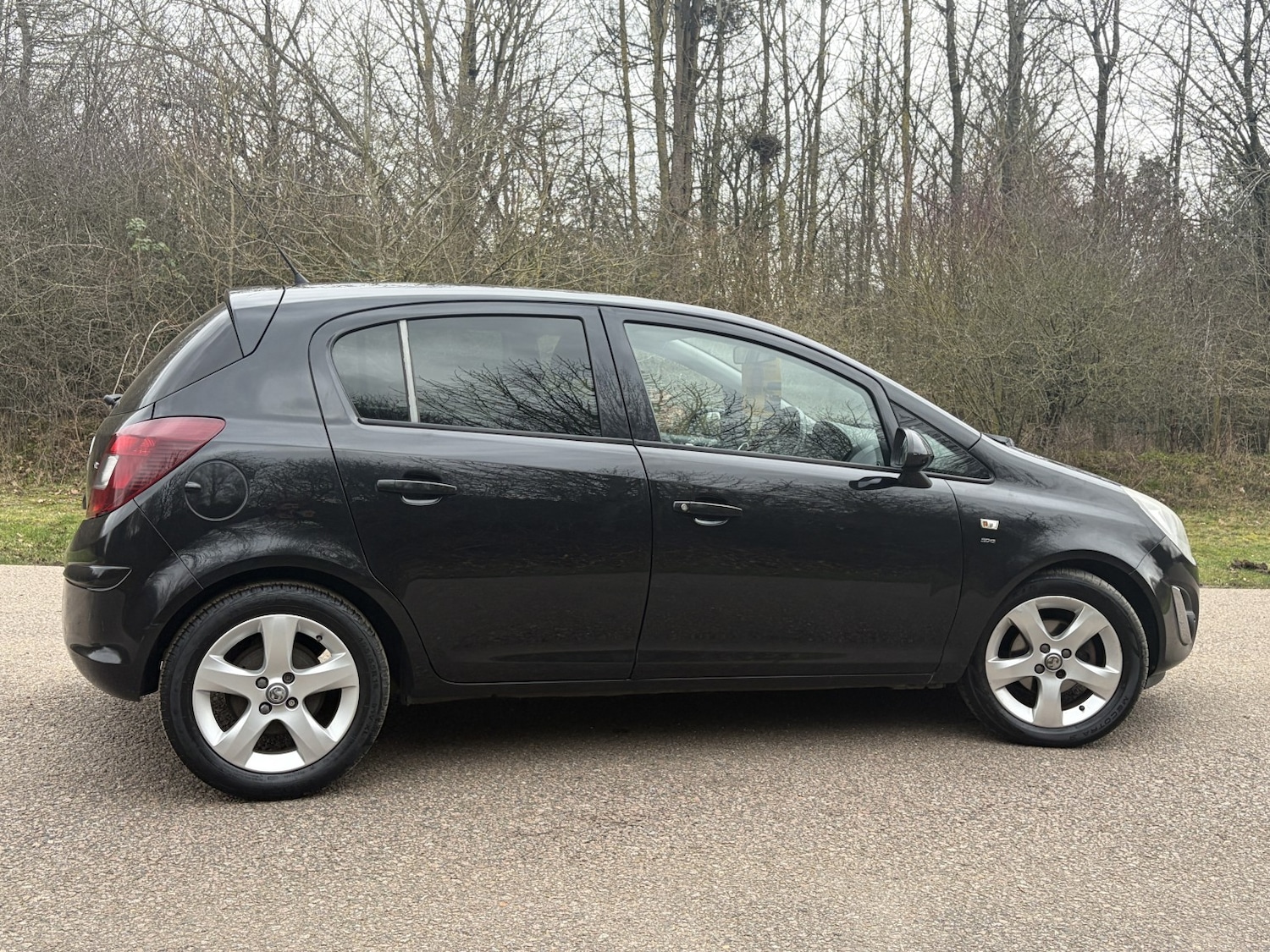 Used Vauxhall Corsa 2013 for sale - 77603408: Photo 4