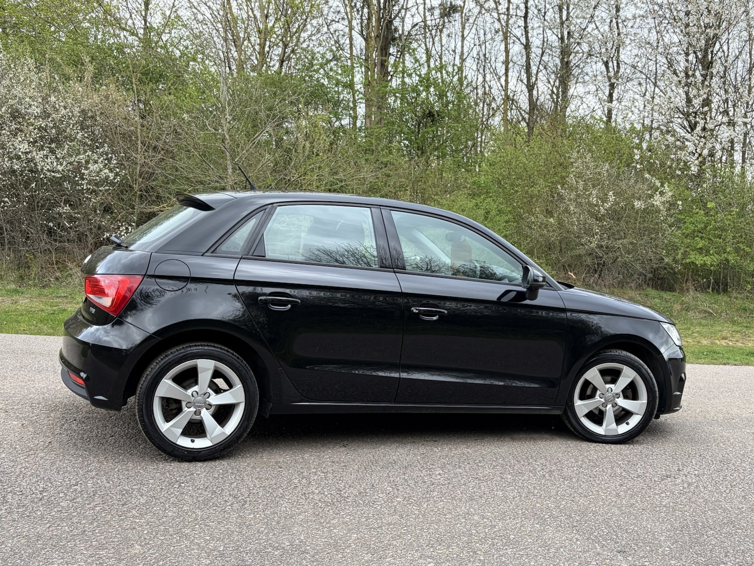 Used Audi A1 2017 for sale - 78190614: Photo 5