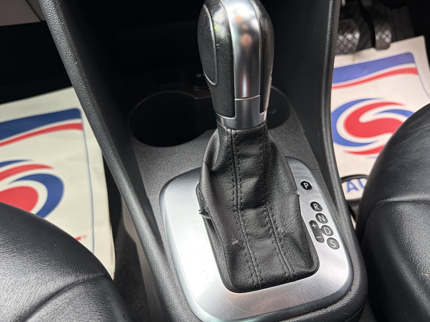 Used Volkswagen Polo 2011 for sale - 77318337: Photo 33