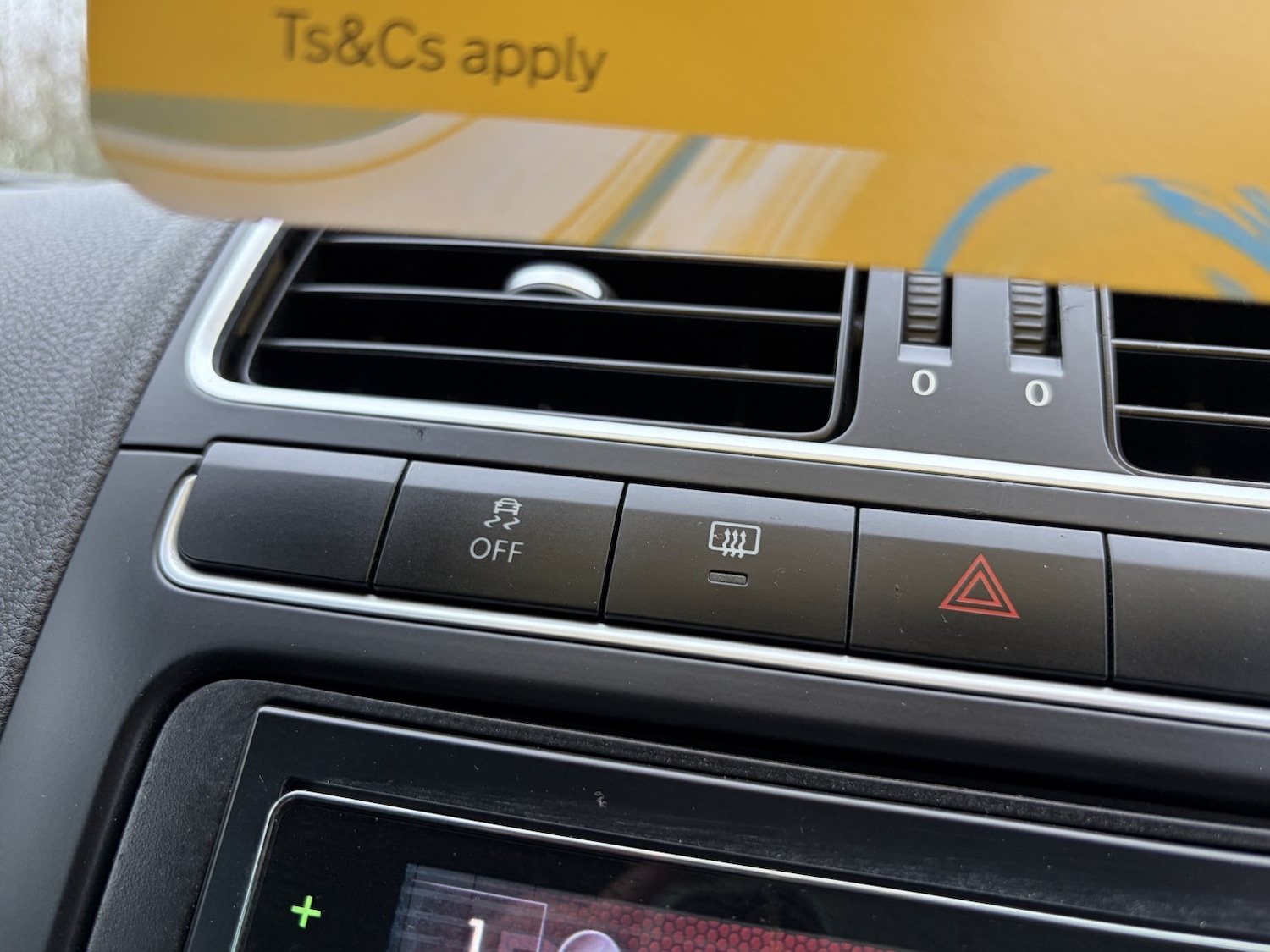 Used Volkswagen Polo 2011 for sale - 77318337: Photo 47