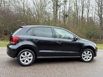 Used Volkswagen Polo 2011 for sale - 77318337: Photo