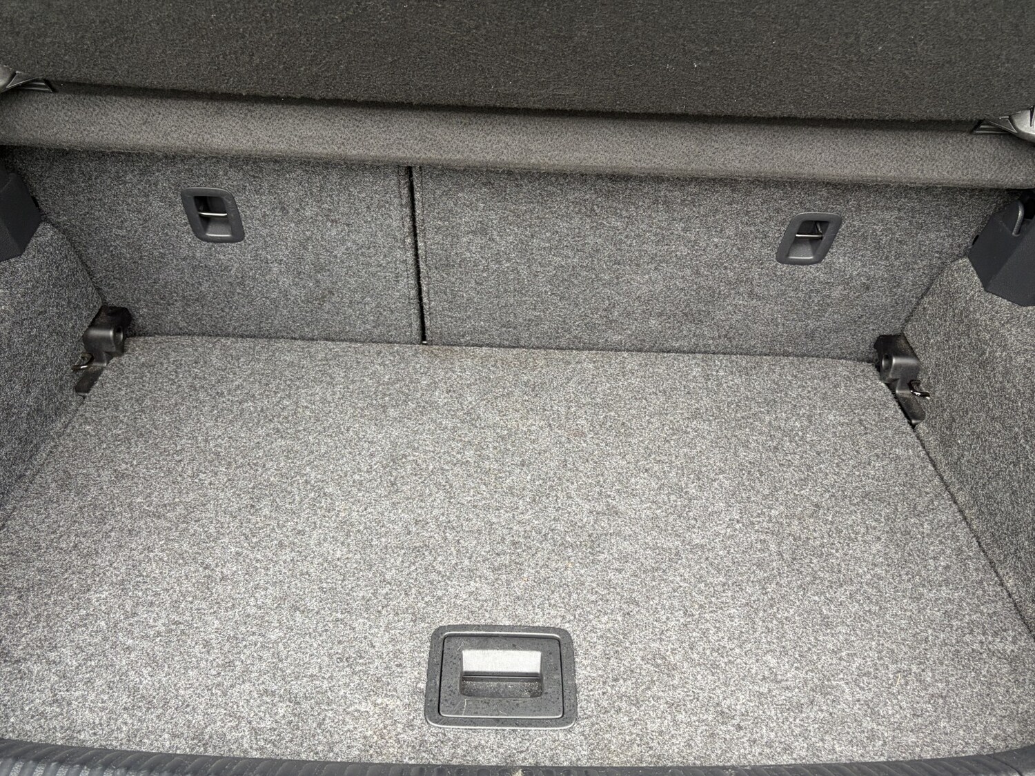 Used Volkswagen Polo 2013 for sale - 76553939: Photo 23