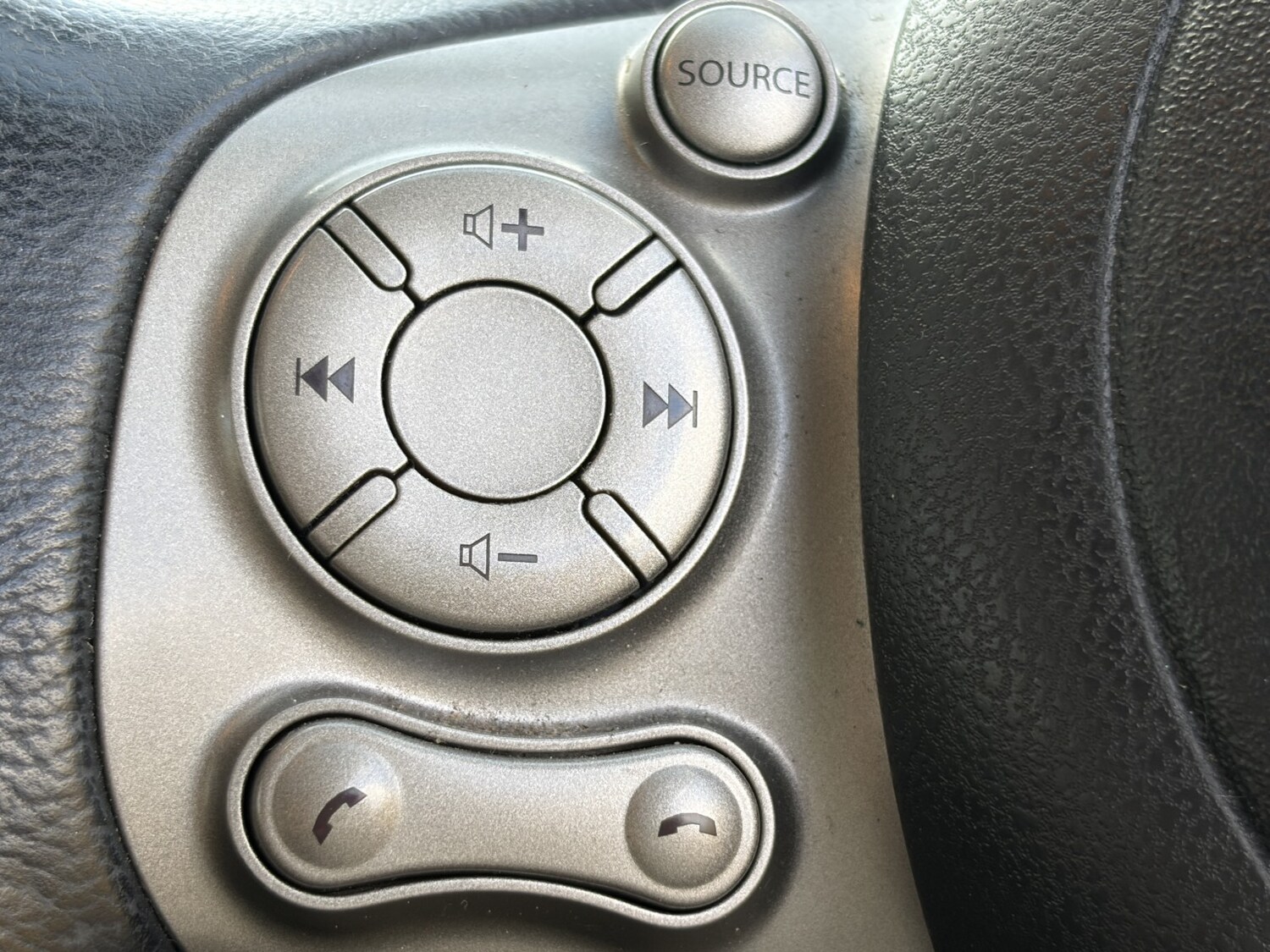 Used Nissan Micra 2012 for sale - 77363630: Photo 36