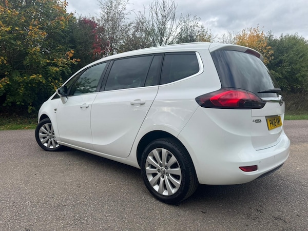 Used Vauxhall Zafira Tourer 2016 for sale - 76252356: Photo 13