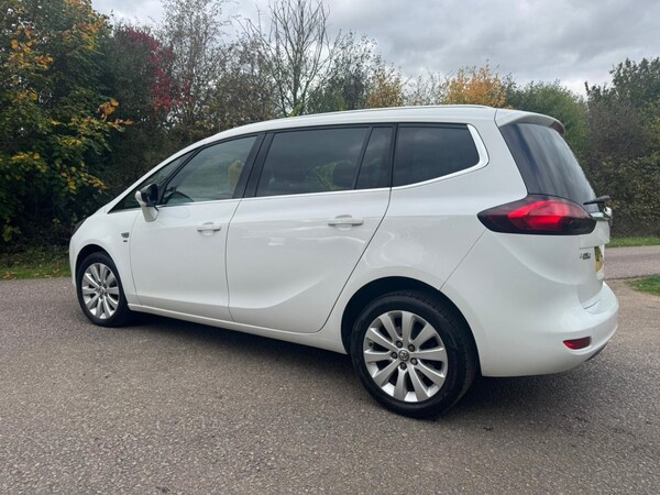 Used Vauxhall Zafira Tourer 2016 for sale - 76252356: Photo 14