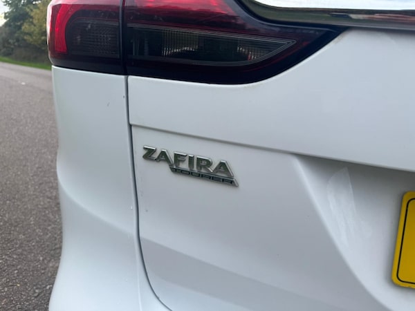 Used Vauxhall Zafira Tourer 2016 for sale - 76252356: Photo 19