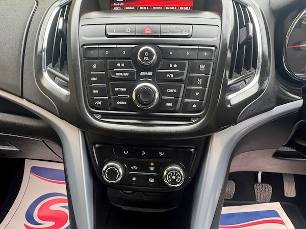 Used Vauxhall Zafira Tourer 2016 for sale - 76252356: Photo 30