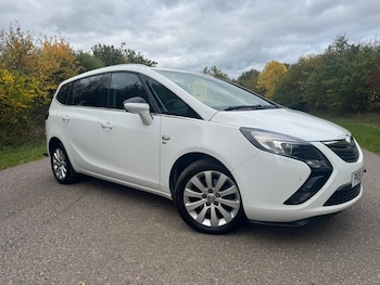 Used Vauxhall Zafira Tourer 2016 for sale - 76252356: Photo 3