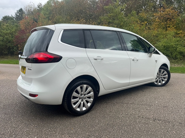 Used Vauxhall Zafira Tourer 2016 for sale - 76252356: Photo 5