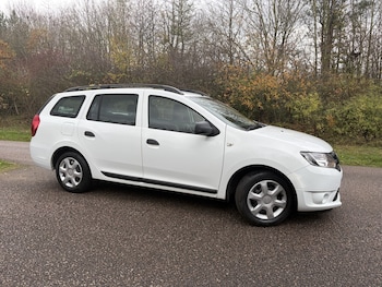Used Dacia Logan MCV 2014 for sale - 76553966: Photo