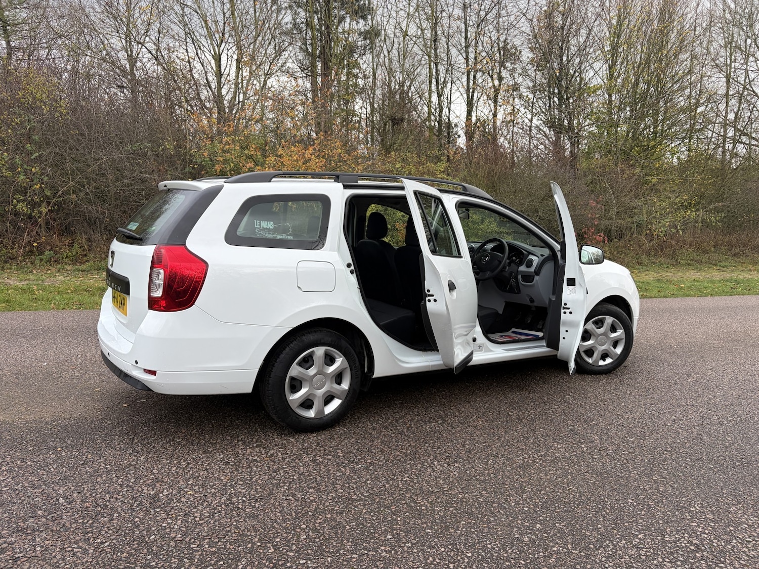 Used Dacia Logan MCV 2014 for sale - 76553966: Photo 4