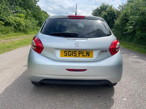 Used Peugeot 208 2015 for sale - 76174054: Photo 12