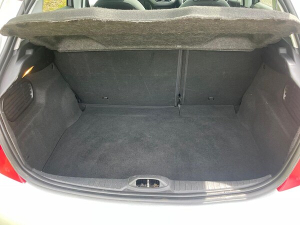 Used Peugeot 208 2015 for sale - 76174054: Photo 27