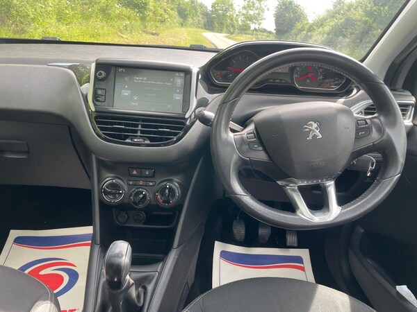Used Peugeot 208 2015 for sale - 76174054: Photo 29