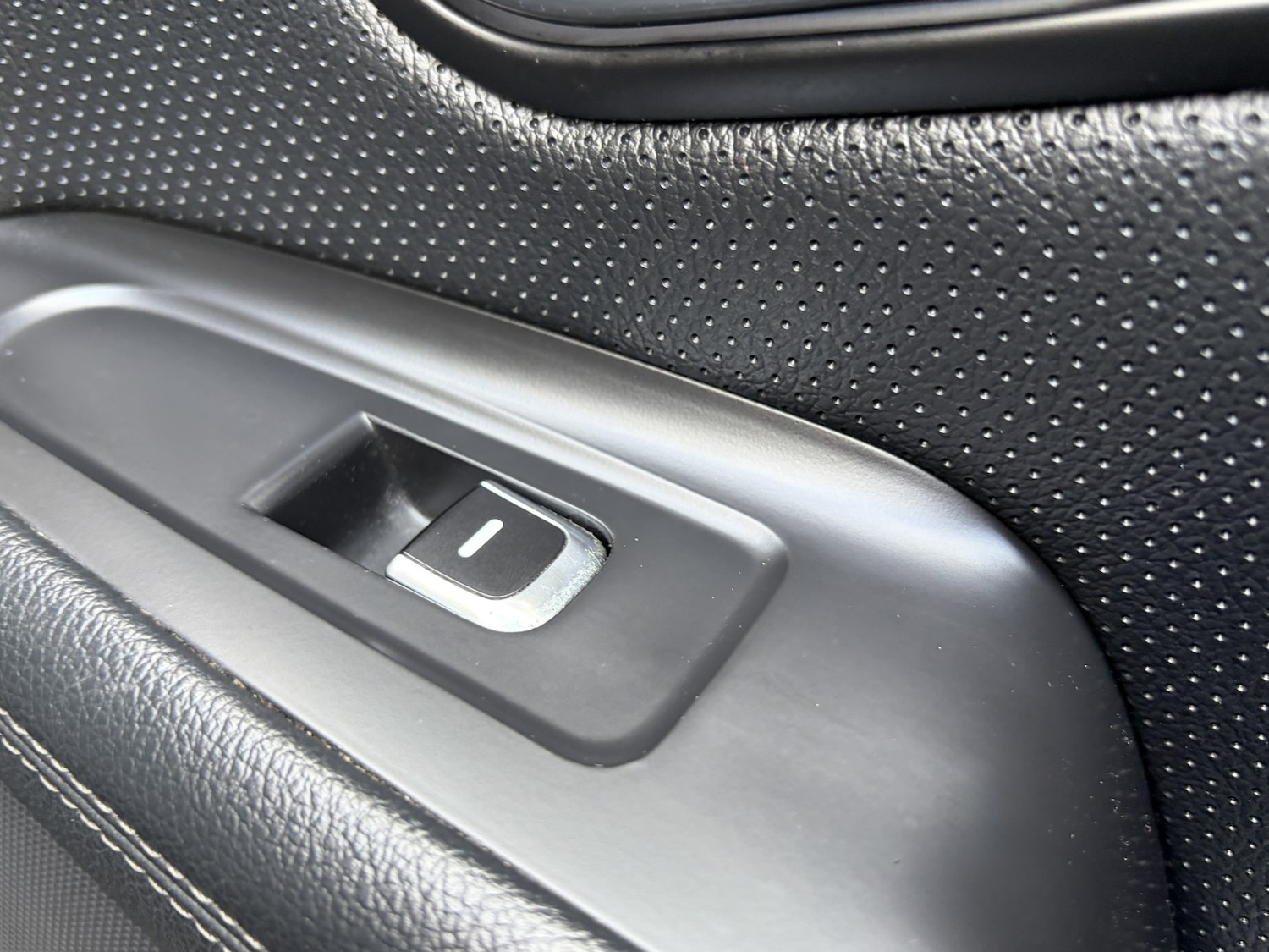 Used Kia Carens 2014 for sale - 77282718: Photo 23