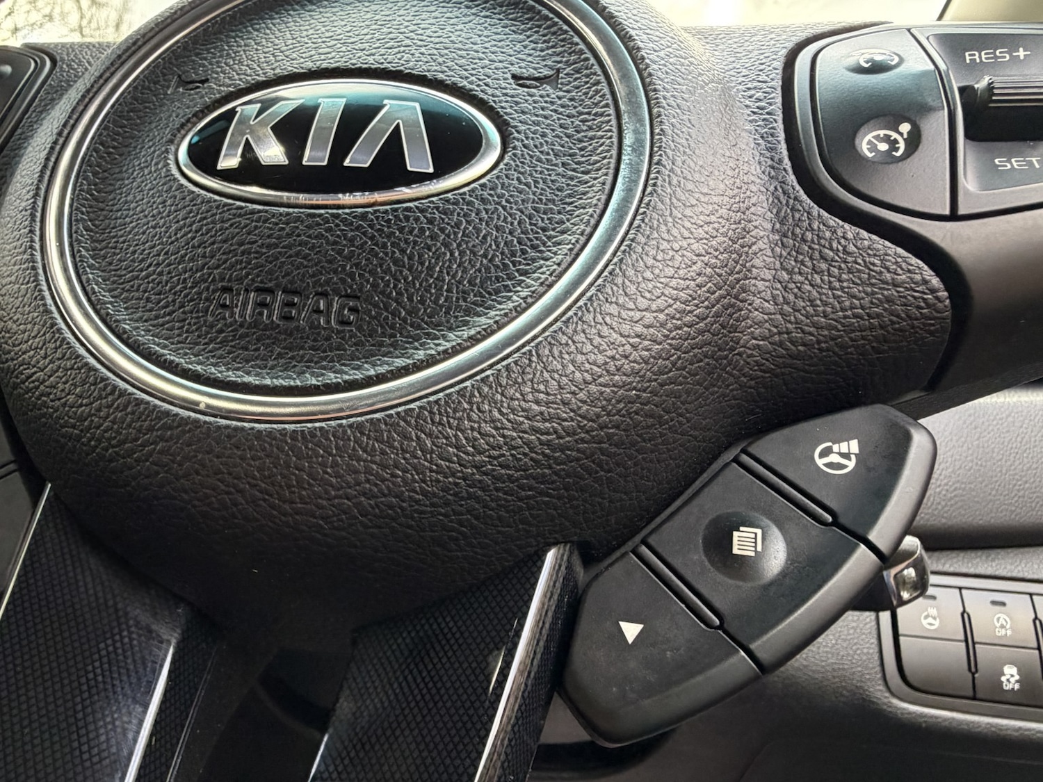 Used Kia Carens 2014 for sale - 77282718: Photo 41