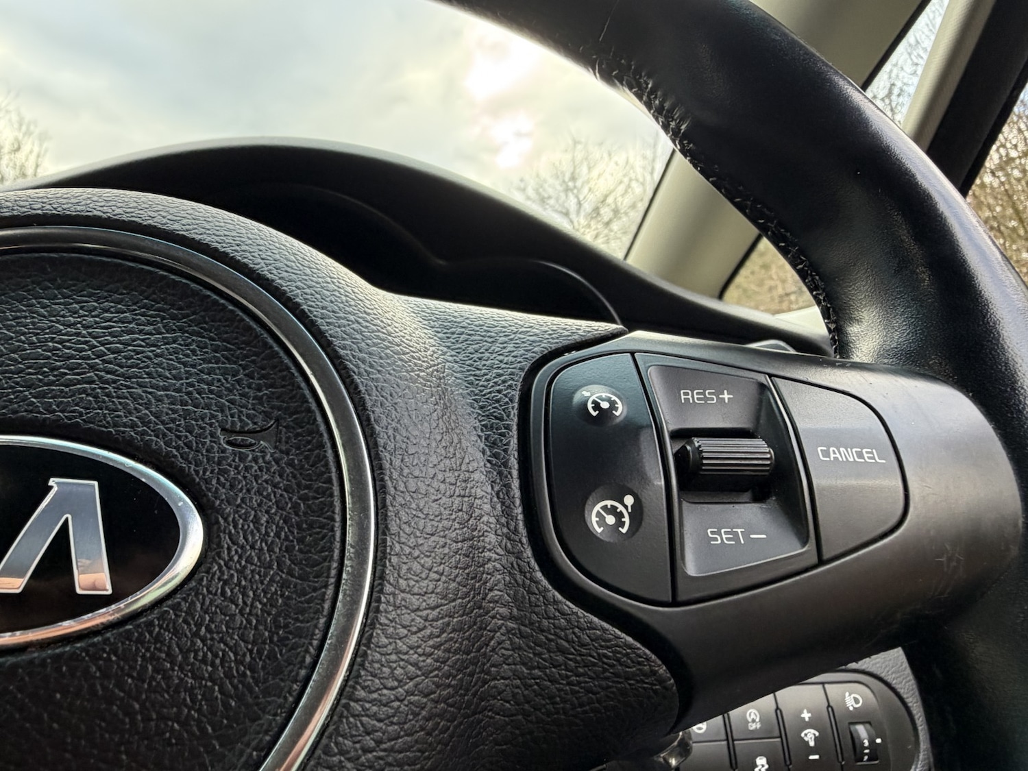 Used Kia Carens 2014 for sale - 77282718: Photo 42