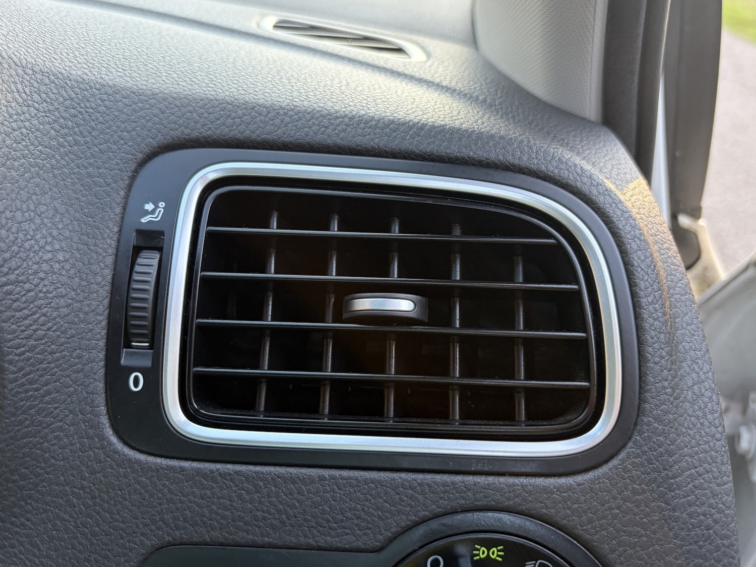 Used Volkswagen Polo 2012 for sale - 76830358: Photo 35