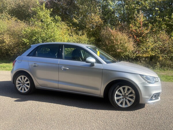 Used Audi A1 2014 for sale - 76192643: Photo 1