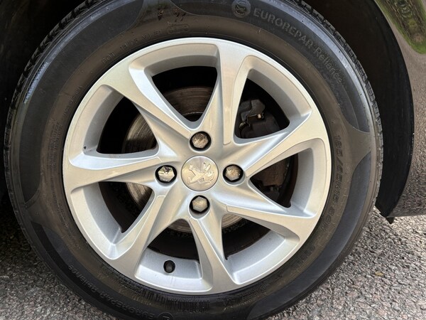 Used Peugeot 208 2018 for sale - 76205613: Photo 16