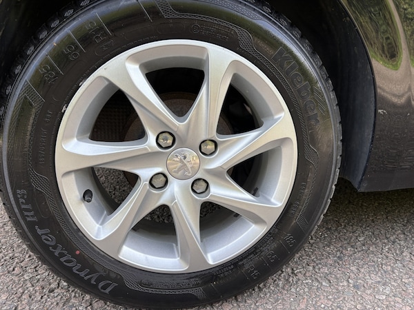 Used Peugeot 208 2018 for sale - 76205613: Photo 19