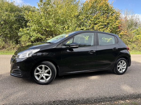 Used Peugeot 208 2018 for sale - 76205613: Photo 7
