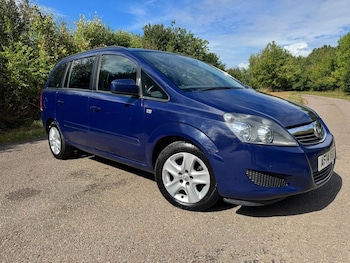 2014 - 1.8 16V Exclusiv 5-Door