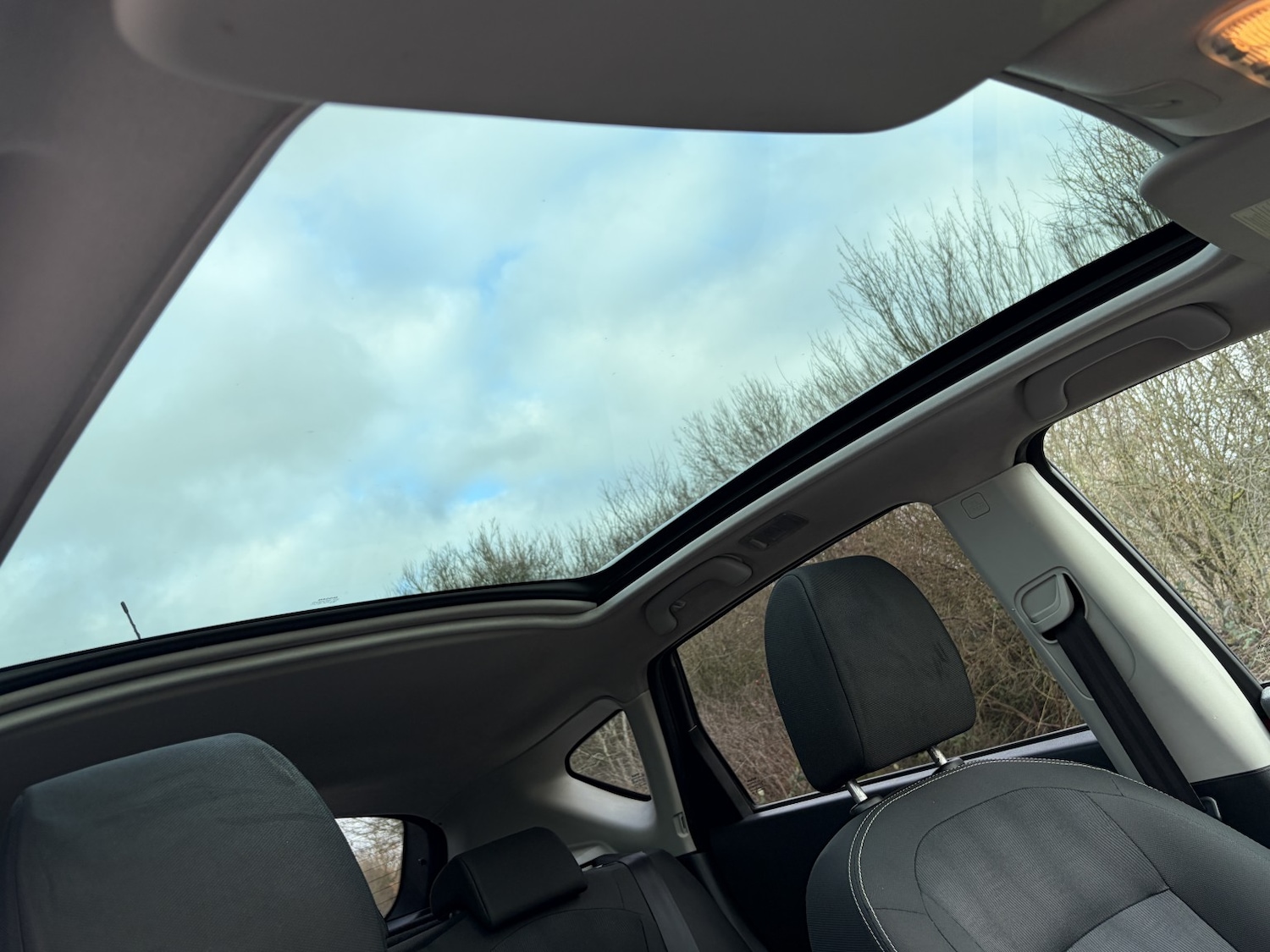 Used Nissan Qashqai 2011 for sale - 77318336: Photo 41