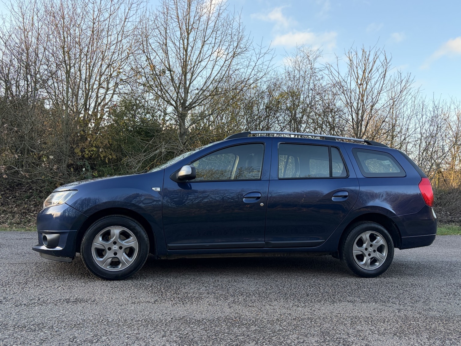 Used Dacia Logan MCV 2015 for sale - 76918432: Photo 12