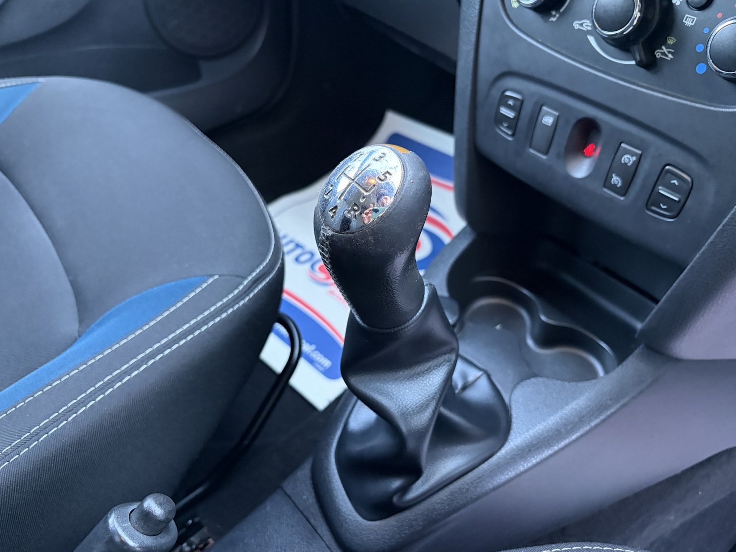 Used Dacia Logan MCV 2015 for sale - 76918432: Photo 29